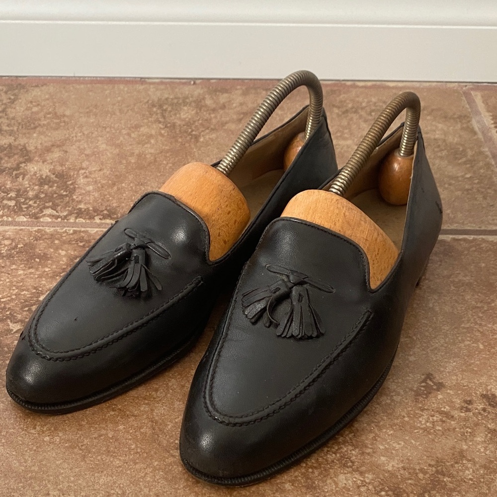 Gucci Black Leather Loafers with Tassels